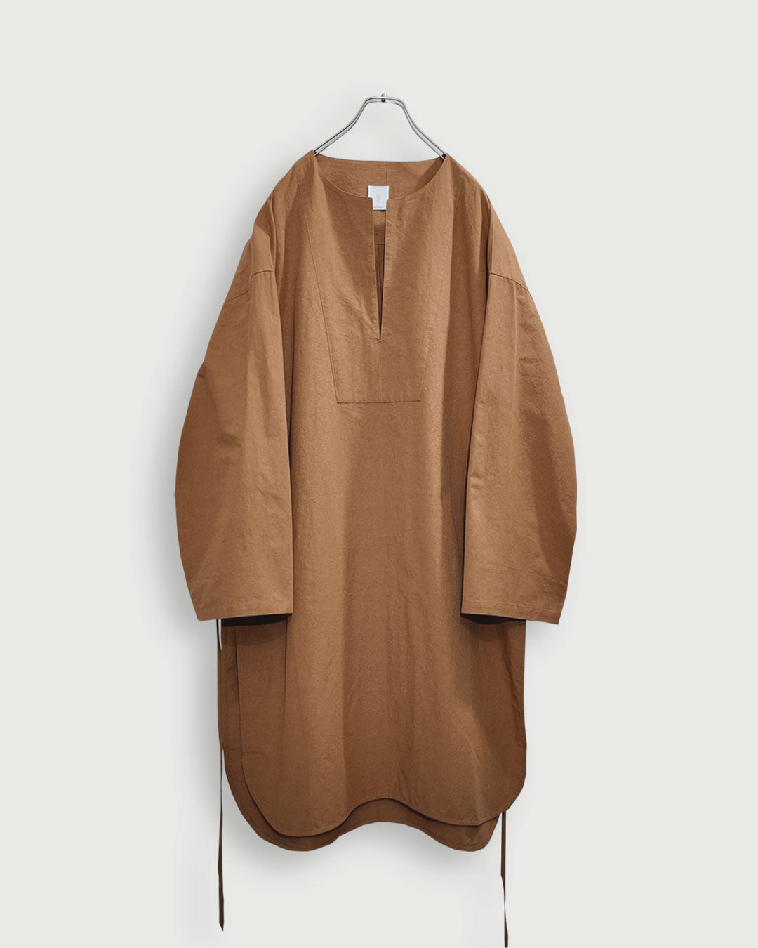 Key Neck Side Slit Long Length Pullover Shirt.