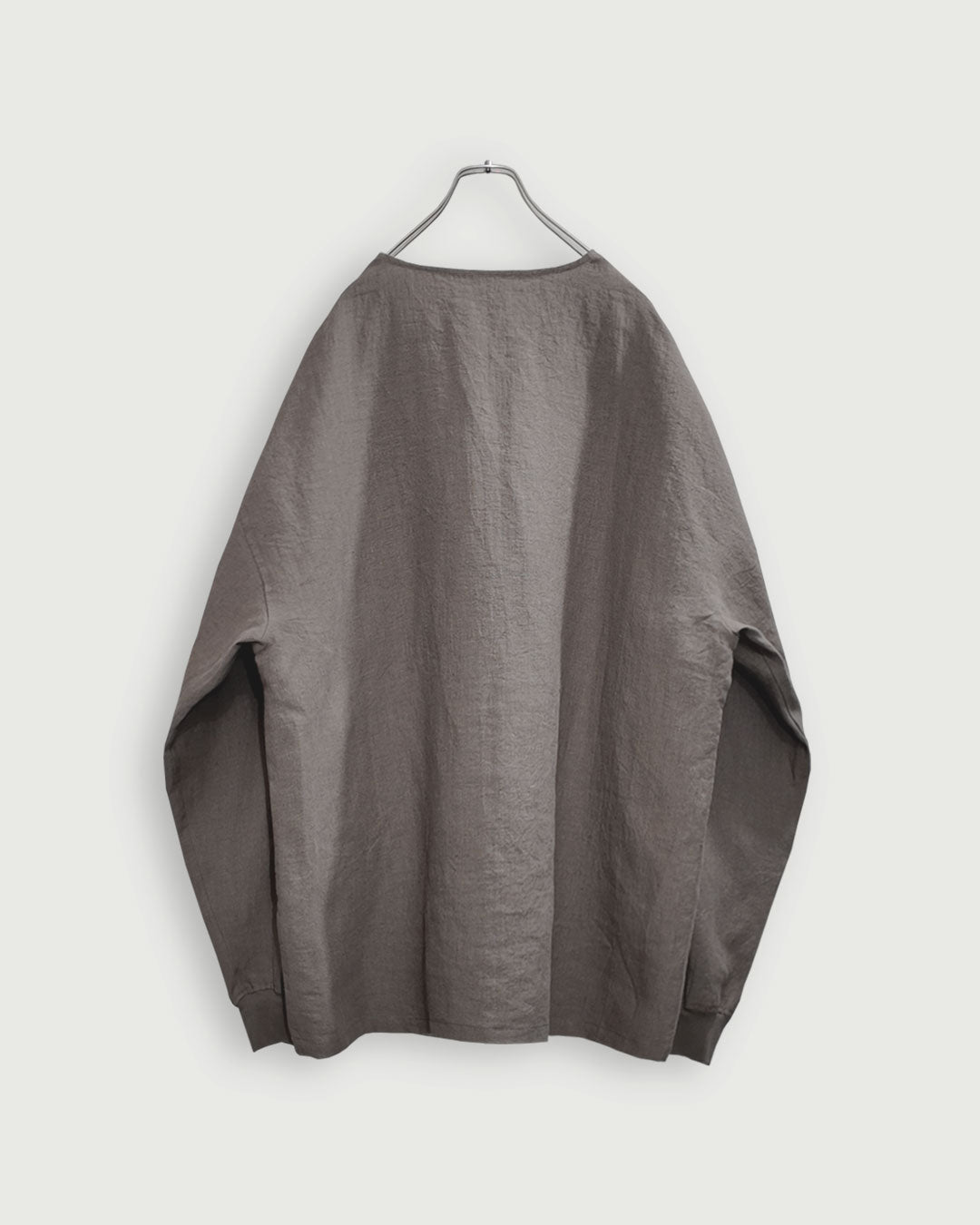 Crew Neck LS Tuck Rib Pullover.