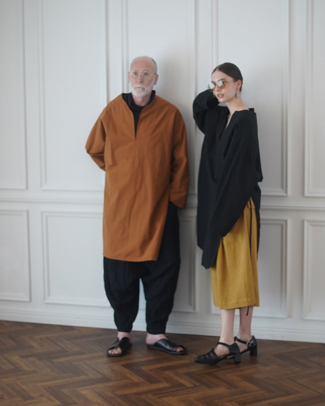 Key Neck Side Slit Long Length Pullover Shirt.