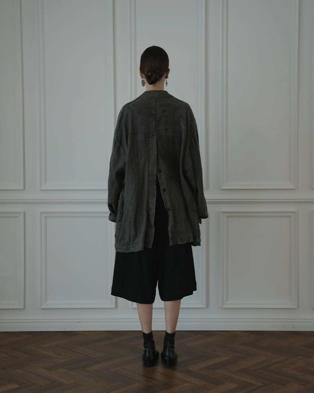 Back-Open Peak Lapel Double-Breasted Over Jacket.