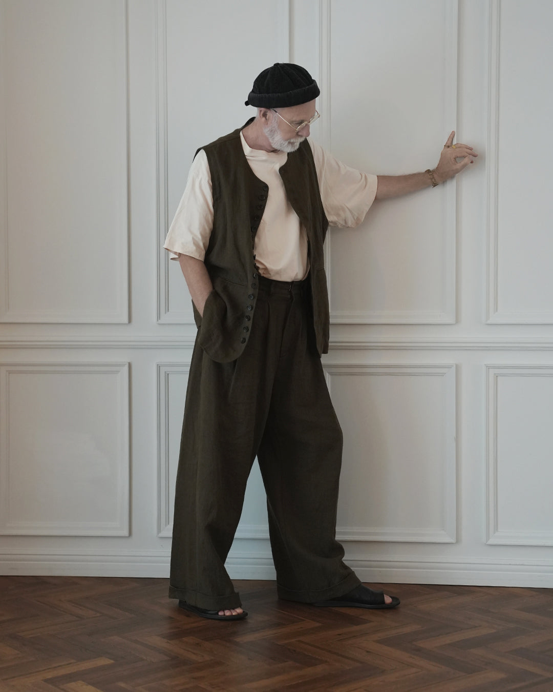 Button Design Crew Neck Vest〈 000006-03 〉