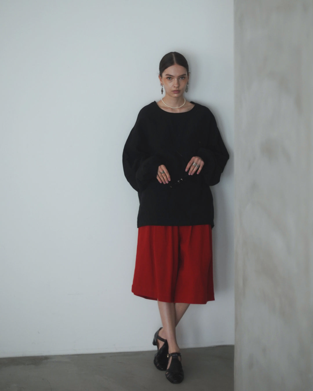 Crew Neck LS Tuck Rib Pullover.