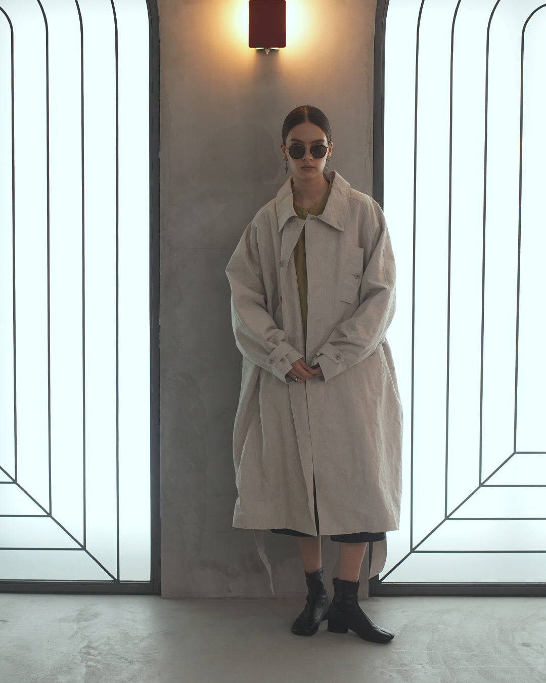 Back Flare A-Line Officer Bal Collar Coat.