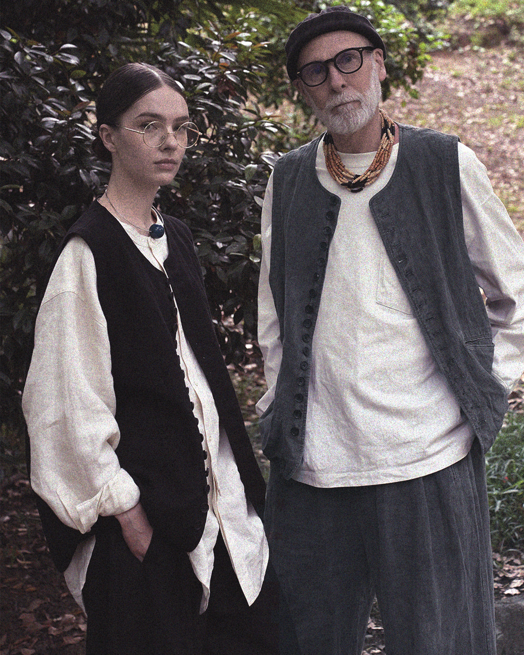 Button Design Crew Neck Vest〈 000006-12 〉