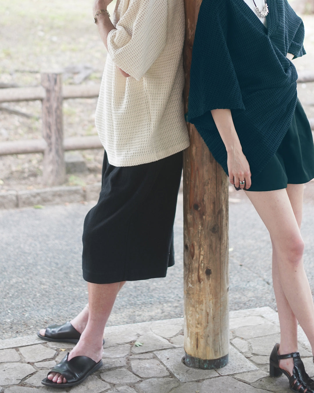 High Waist 2 Tuck Wide Half Trousers〈 000012-06 〉