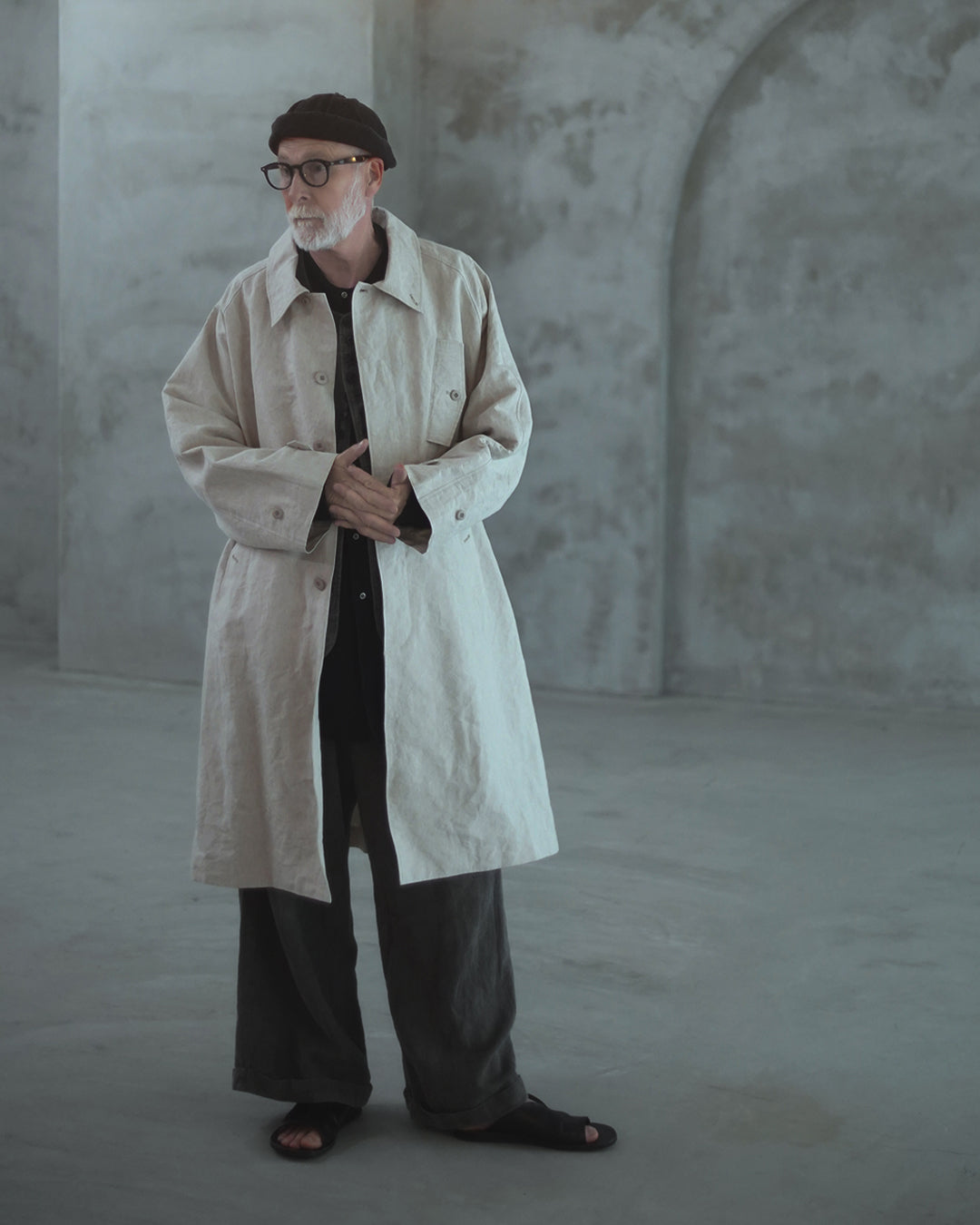 Back Flare A-Line Officer Bal Collar Coat.