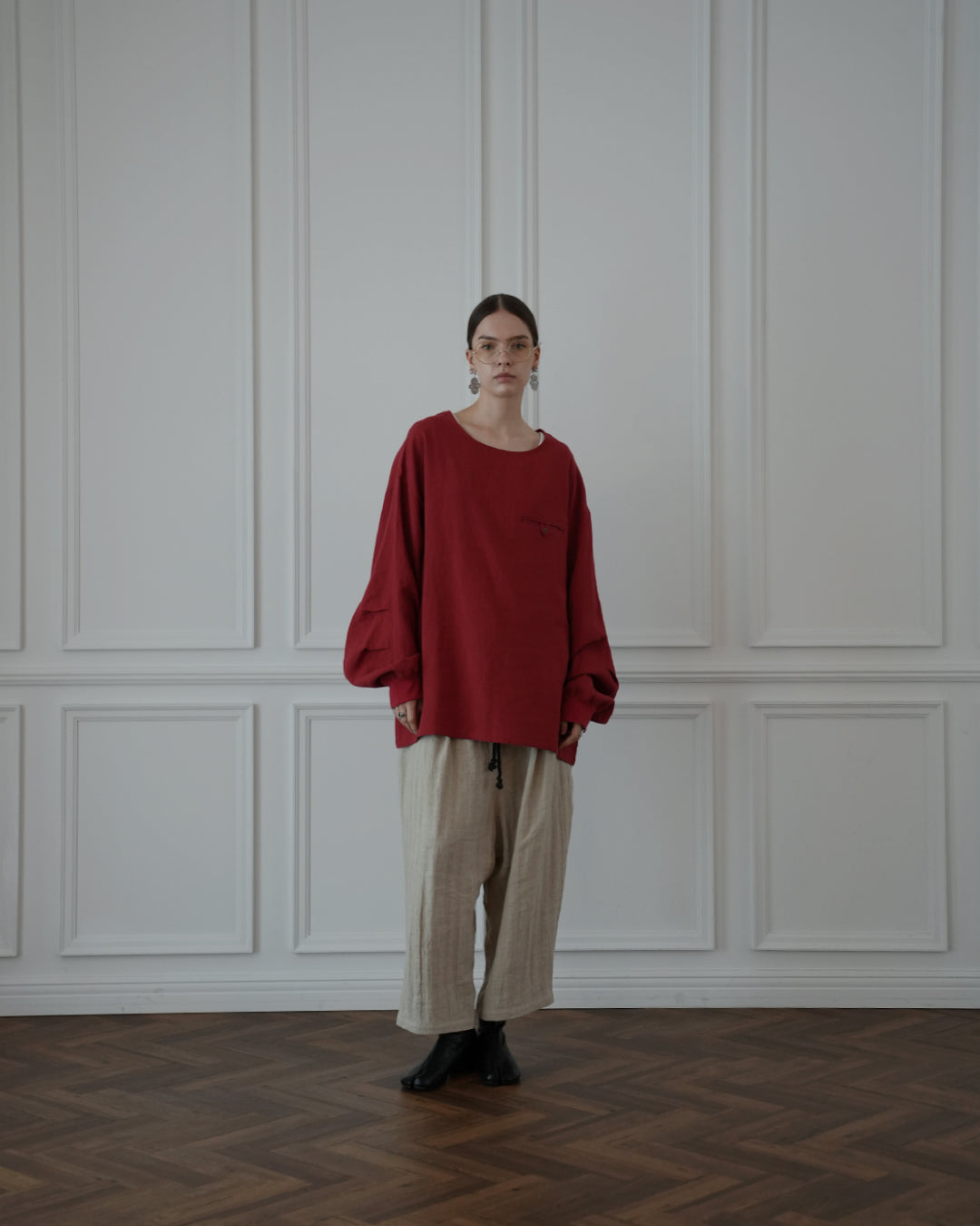 Crew Neck LS Tuck Rib Pullover.