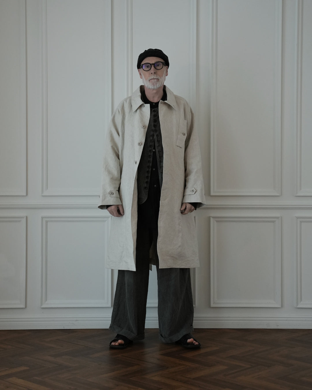 Back Flare A-Line Officer Bal Collar Coat.