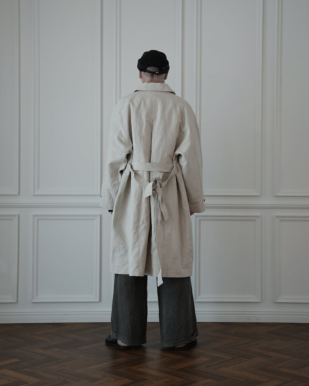 Back Flare A-Line Officer Bal Collar Coat.