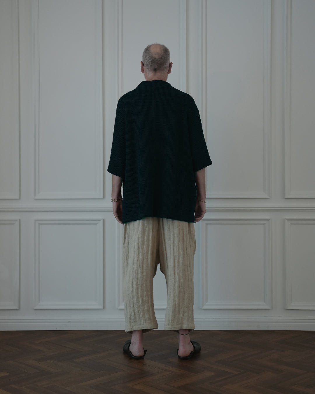 Waffle Russell V Neck 3/4 Sleeve Dolman Knit Pullover.