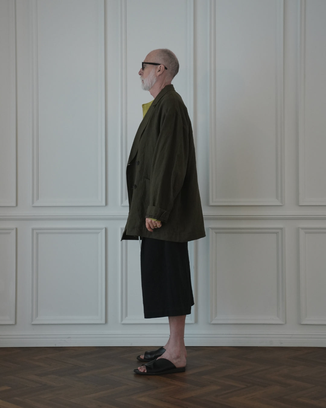 Back-Open Peak Lapel Double-Breasted Over Jacket.