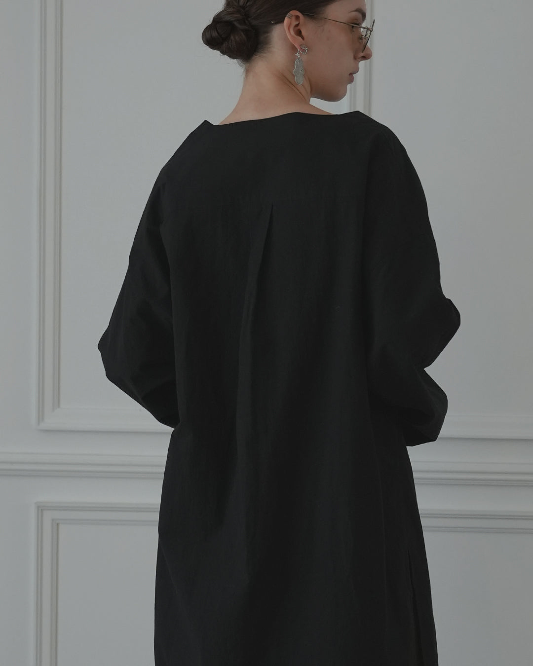 Key Neck Side Slit Long Length Pullover Shirt.
