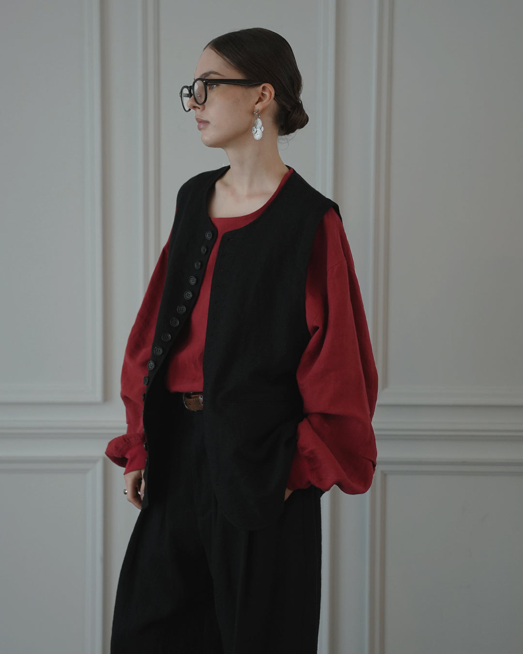 Button Design Crew Neck Vest〈 000006-12 〉