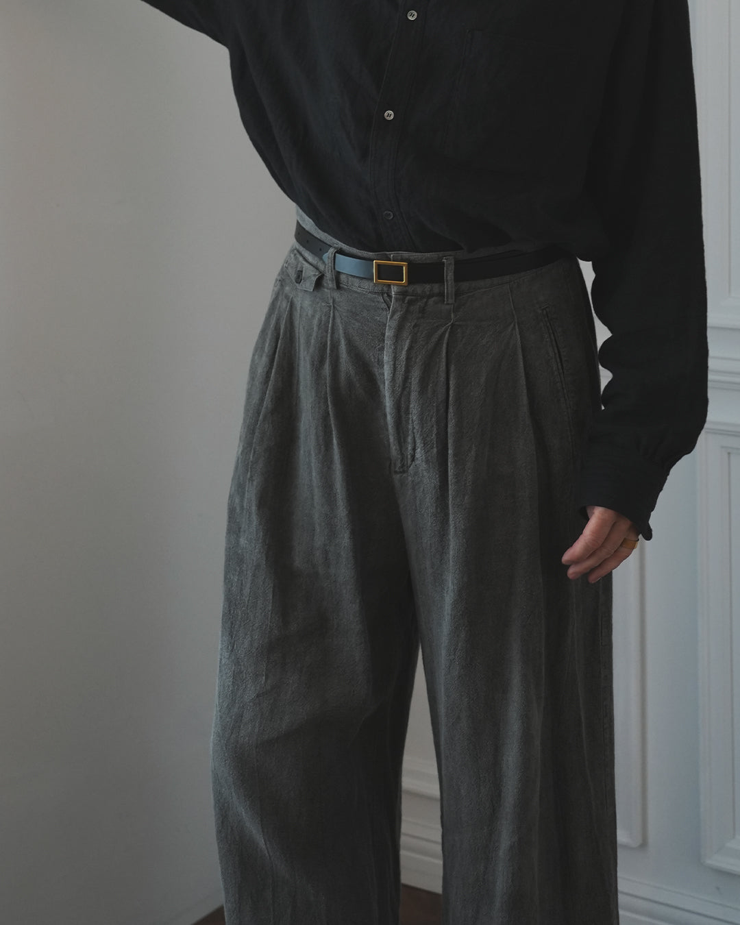 Double Hem Coin Pocket 2Tuck Wide Slacks.