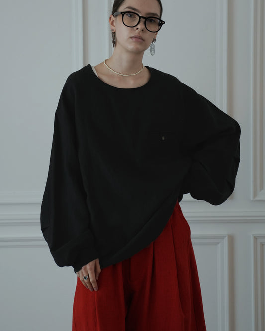 Crew Neck LS Tuck Rib Pullover.