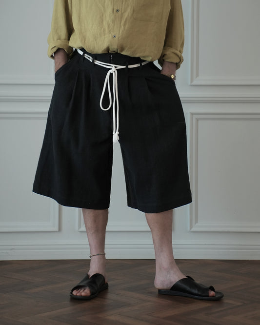High Waist 2 Tuck Wide Half Trousers.