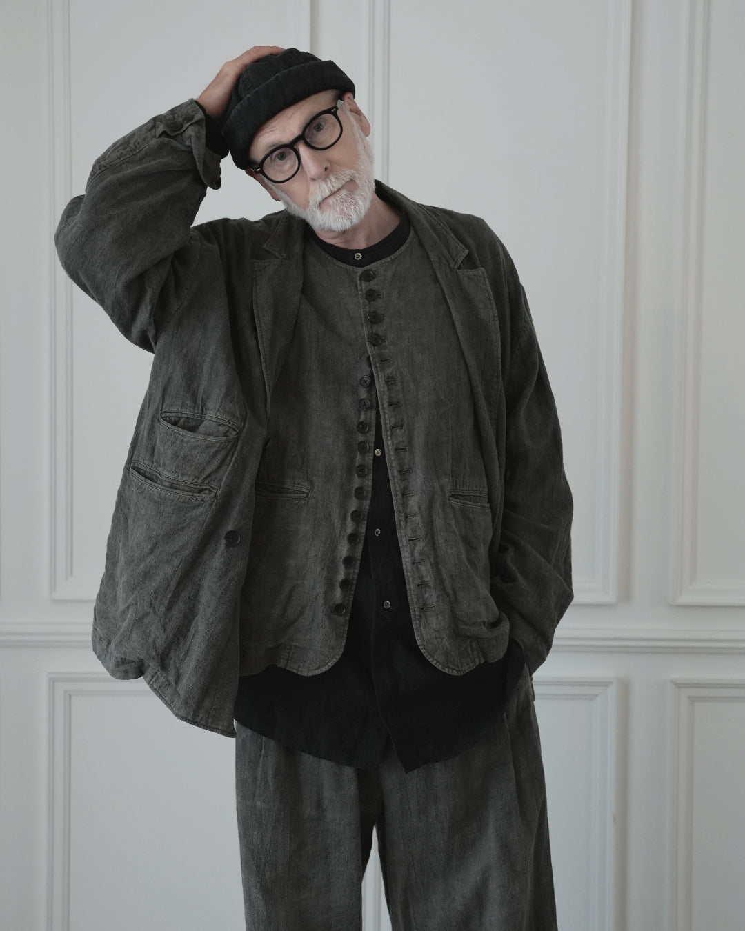 Back-Open Peak Lapel Double-Breasted Over Jacket.