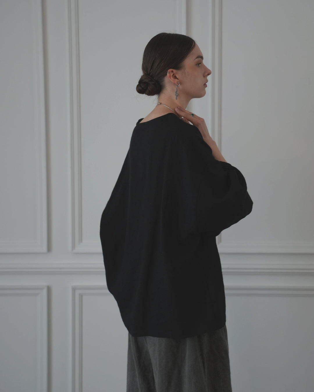 Crew Neck Half Sleeve Over Pullover.