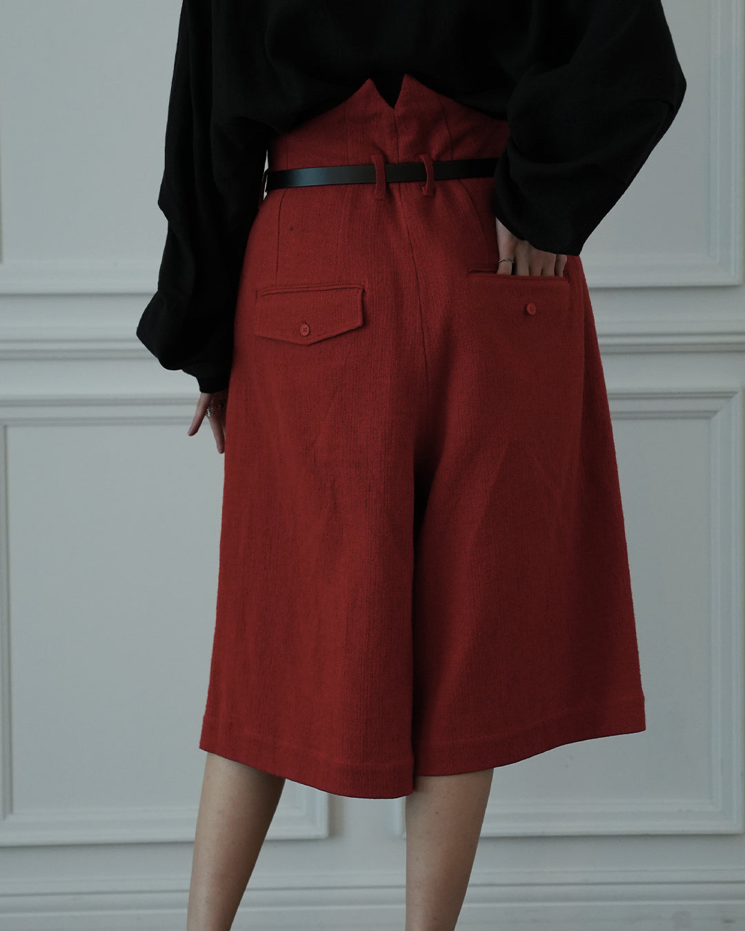 High Waist 2 Tuck Wide Half Trousers〈 000012-06 〉