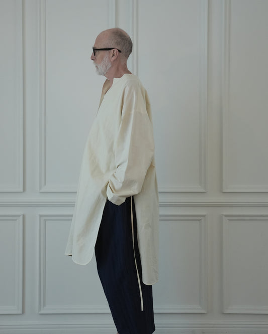 Key Neck Side Slit Long Length Pullover Shirt.