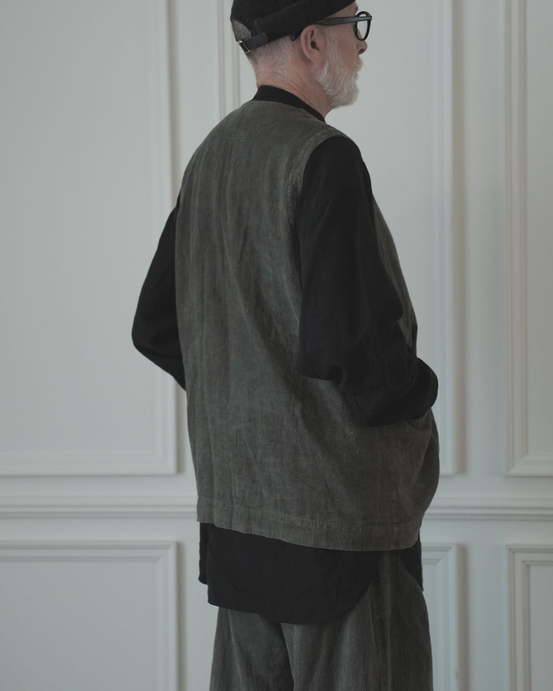 Button Design Crew Neck Vest.