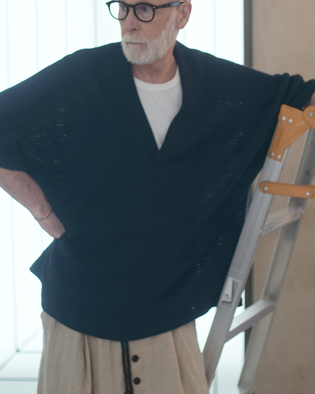 Waffle Russell V Neck 3/4 Sleeve Dolman Knit Pullover.
