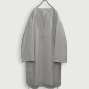 Key Neck Side Slit Long Length Pullover Shirt.