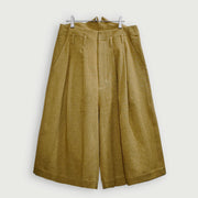High Waist 2 Tuck Wide Half Trousers.