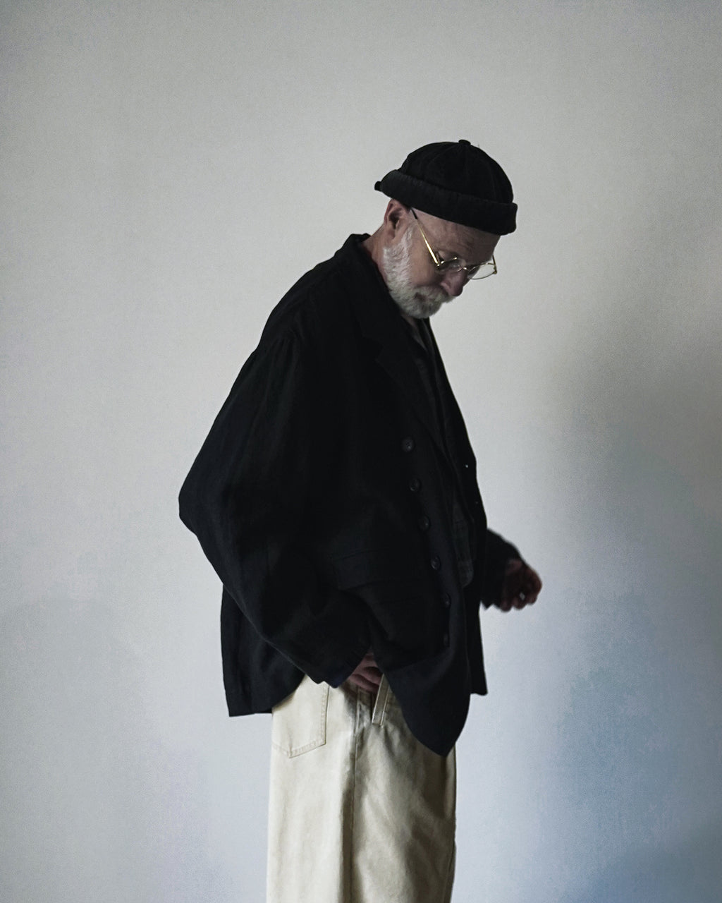 French Linen Back-Open Button Design Semi-Double Jacket <#black>