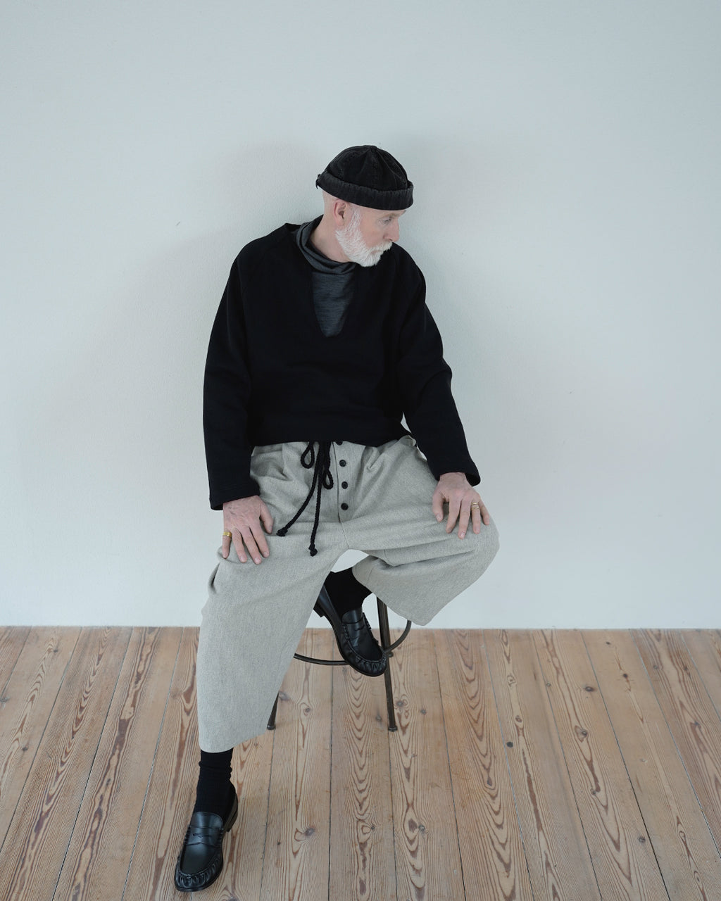 Heavy Azuma Raglan Sleeve Skipper Sweat <#black>
