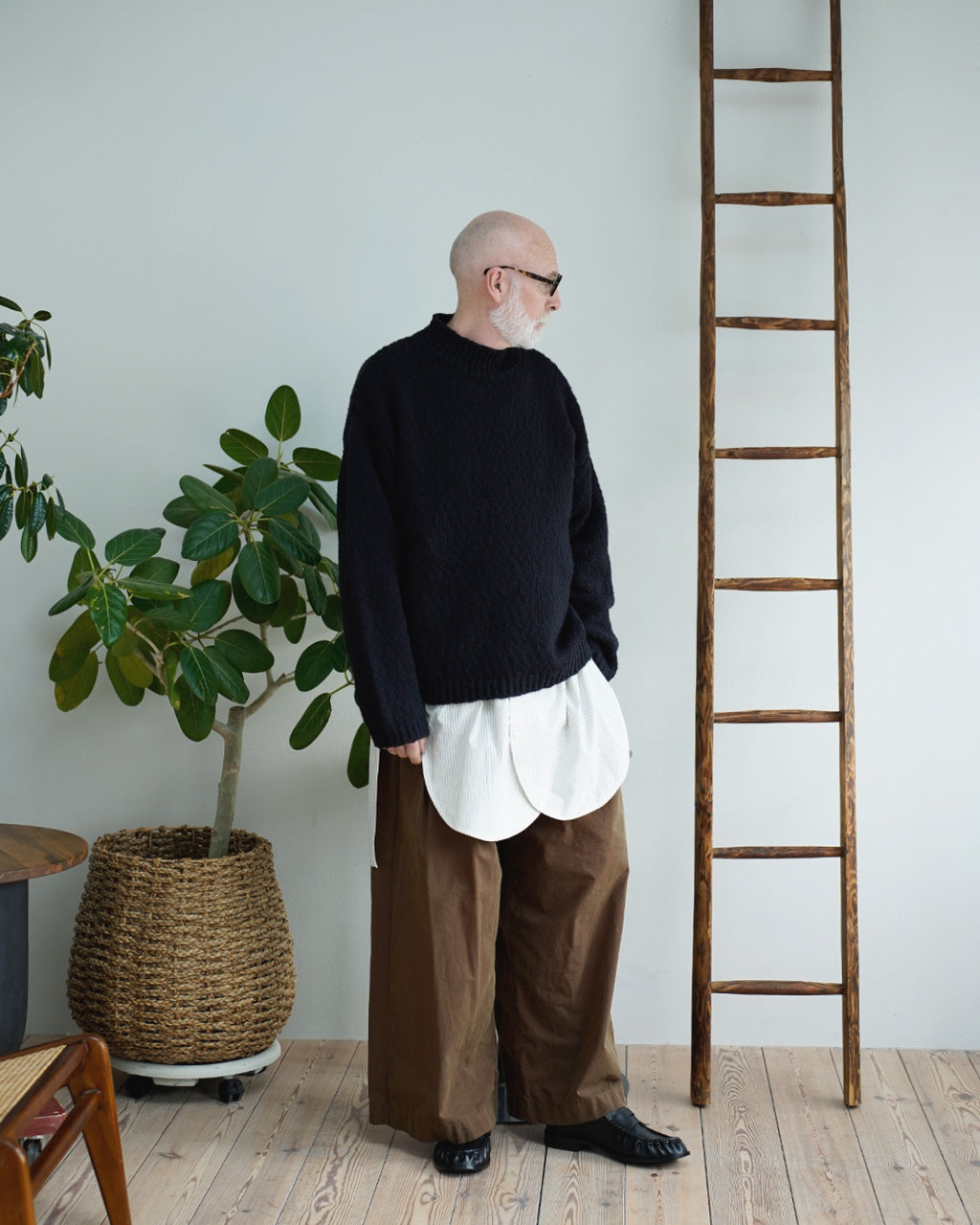 Wool Blend High Neck Hand-like Knit / Sweater <#black>