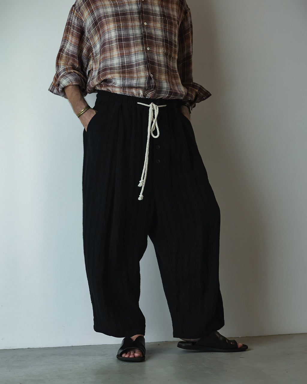 Linen Herringbone Button-Fly Easy Sarouel Pants <#black>