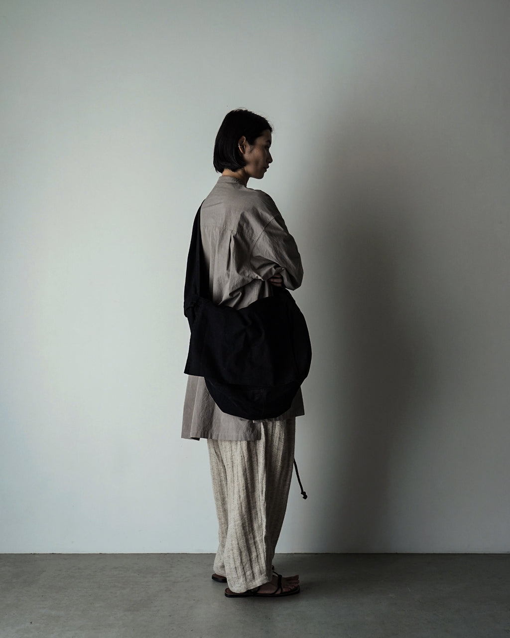 Cotton Canvas News Paper Bag <#black>