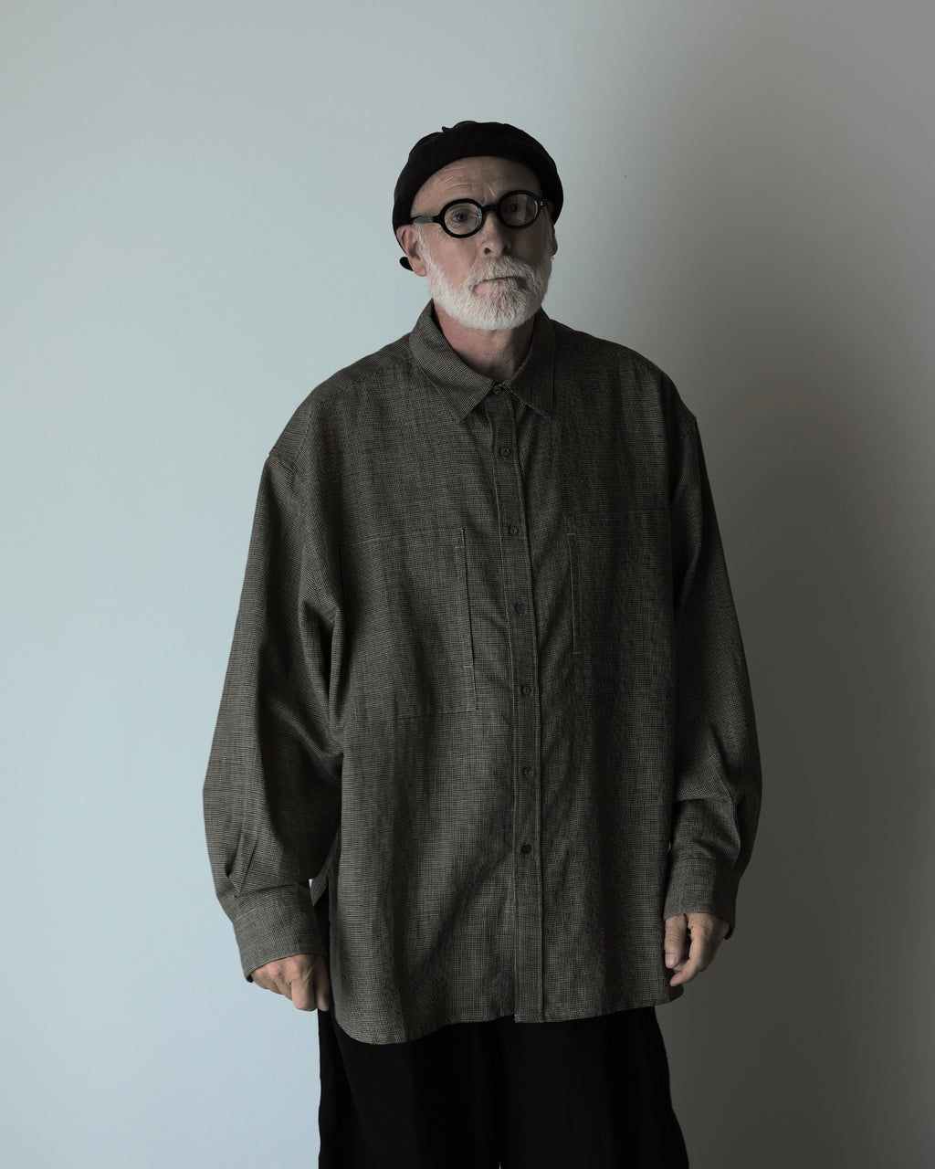 Linen-Tencel Double Pocket Regular Collar Over Shirt <#black×beige>