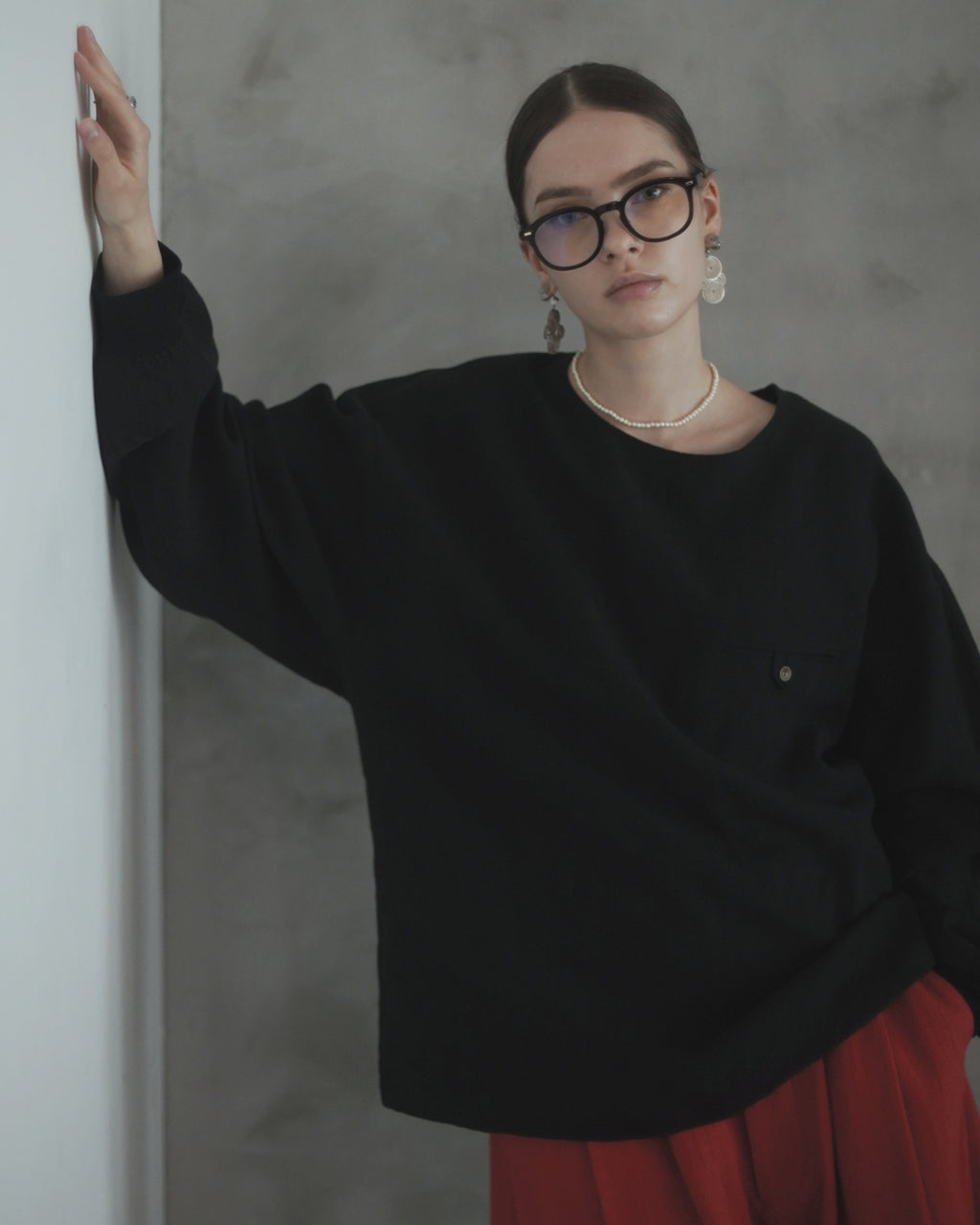 Crew Neck LS Tuck Rib Pullover.