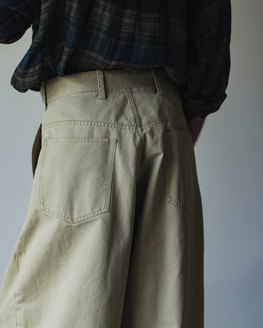 Cotton Chino Belted Wide Tapered 1Tuck Baggy Pants <#beige>