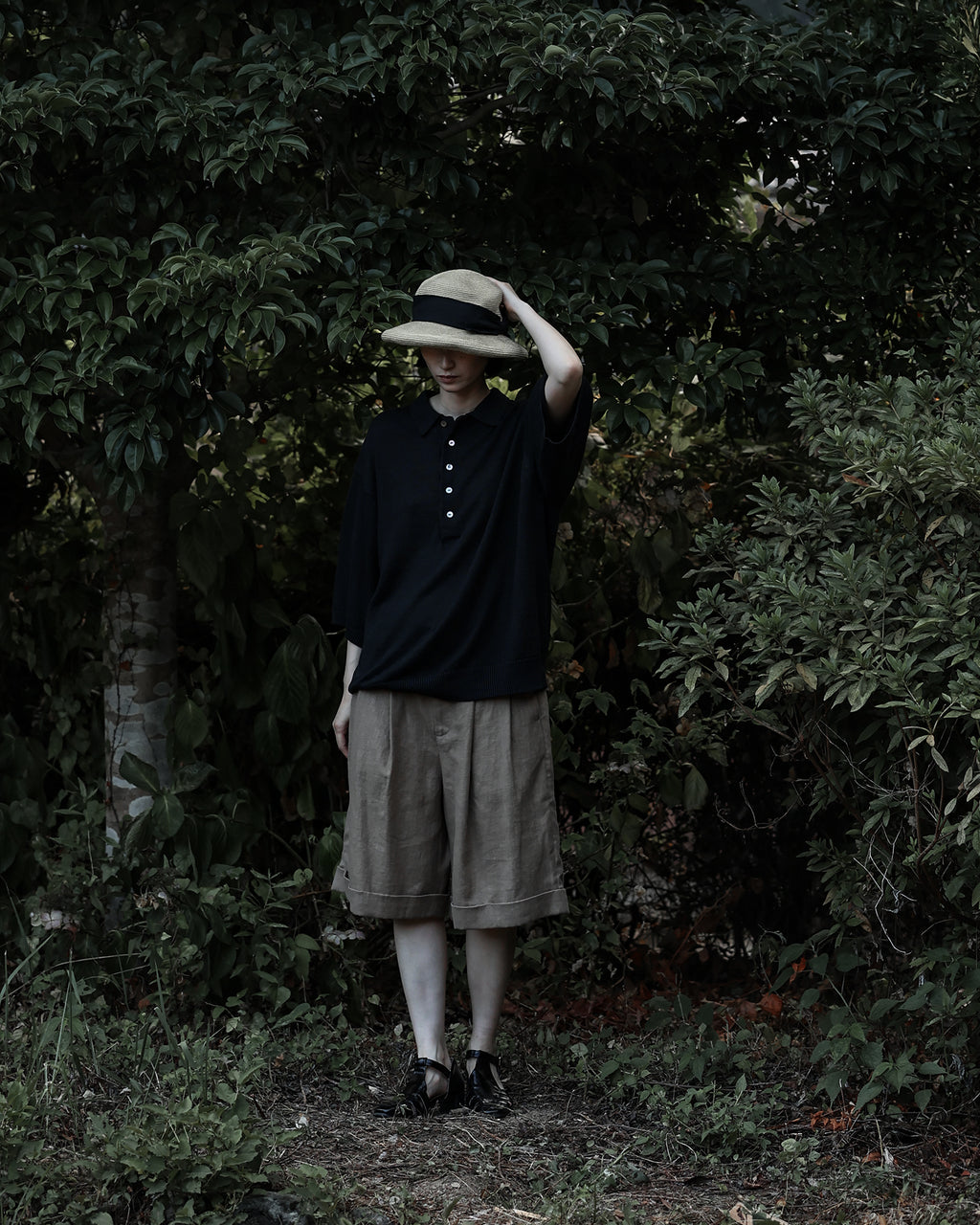 Linen Mid-Gauge Half Sleeve Knit Polo <#black>
