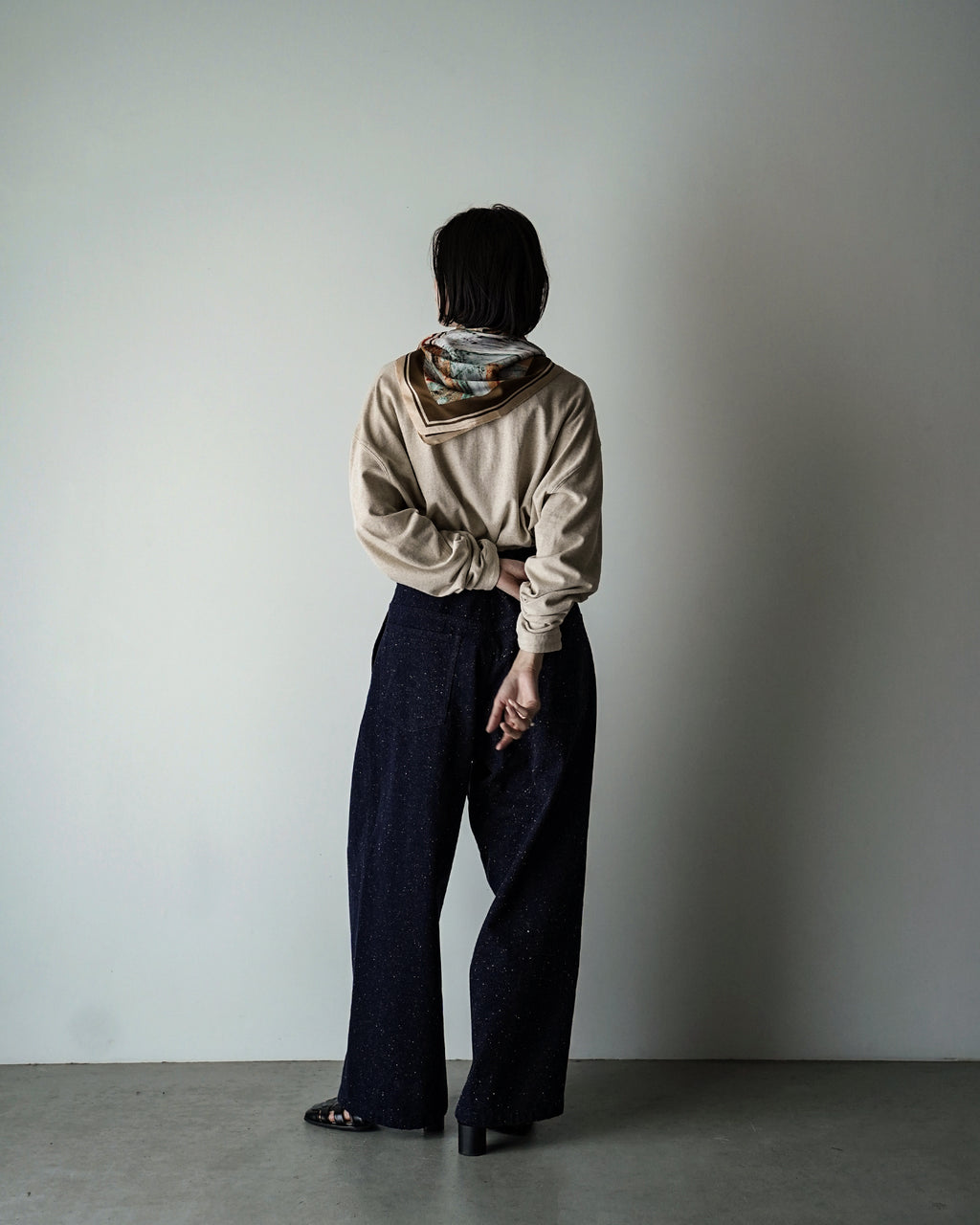 Nep Denim Belted Wide Tapered 1Tuck Baggy Pants <#indigo>