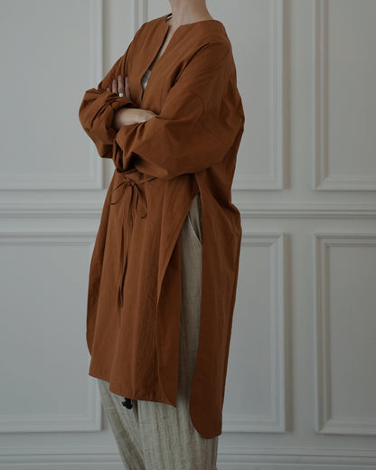 Key Neck Side Slit Long Length Pullover Shirt〈 000007-03 〉