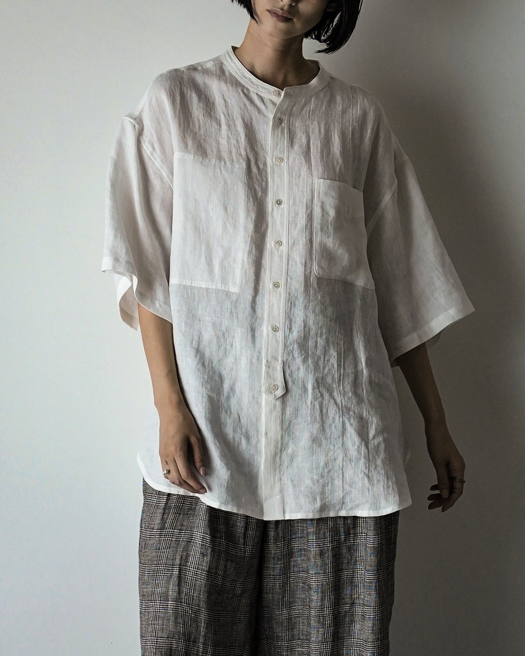 Wash Linen Band Collar Henley Neck Like Half Sleeve Atelier Shirt <#off white>