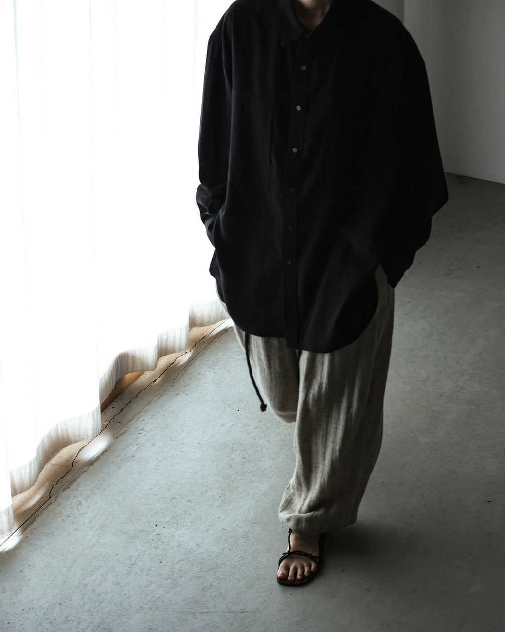 Linen-Tencel Double Pocket Regular Collar Over Shirt <#black>