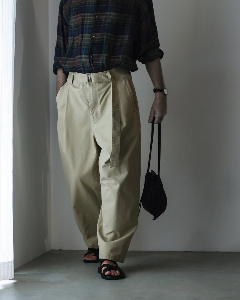 Cotton Chino Belted Wide Tapered 1Tuck Baggy Pants <#beige>