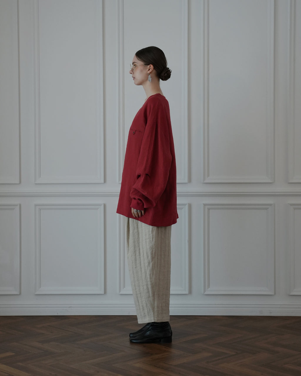 Crew Neck LS Tuck Rib Pullover.
