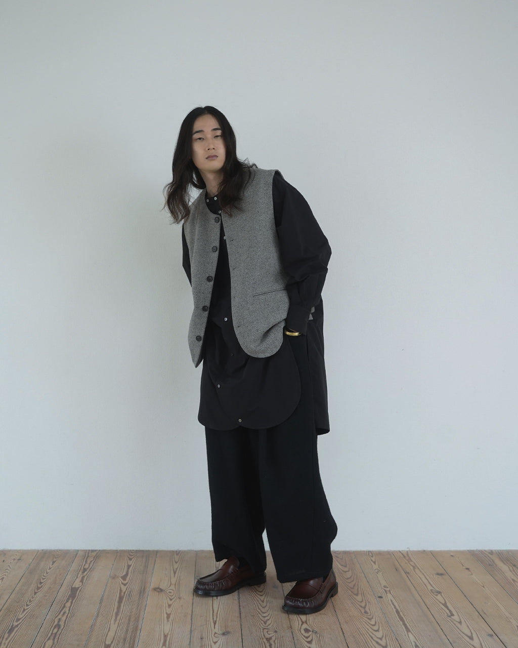 Wool Blend Tweed Back-Open Layered Crew Neck Vest <#greige>