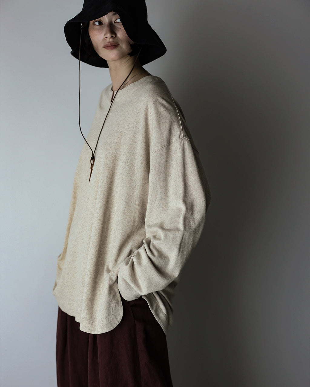 Cotton Linen Hem Round Skipper Long-Sleeve Tee <#ivory>