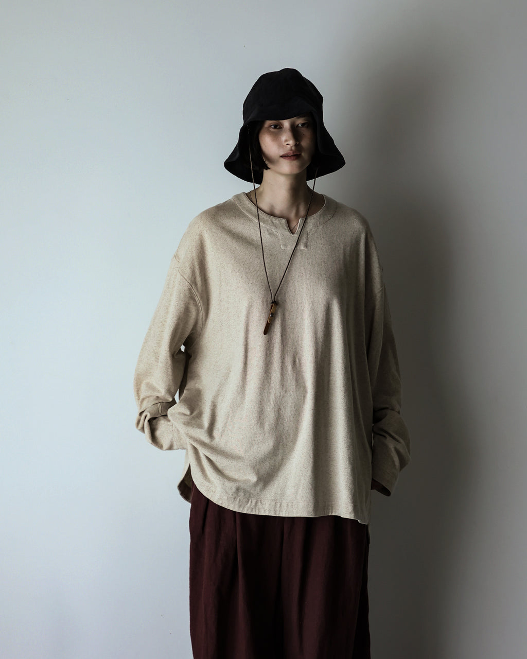 Cotton Linen Hem Round Skipper Long-Sleeve Tee <#ivory>