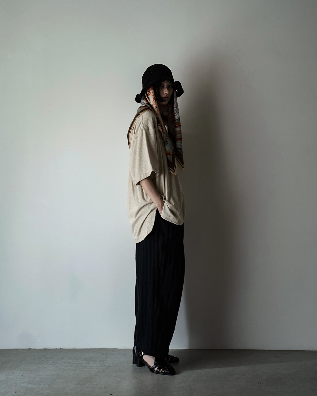Cotton Linen Hem Round Skipper Half Sleeve Tee <#ivory>
