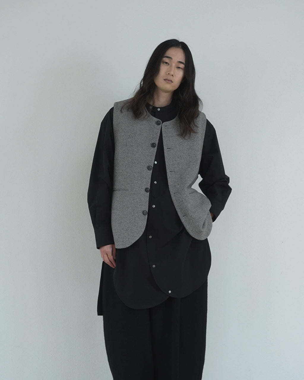Wool Blend Tweed Back-Open Layered Crew Neck Vest <#greige>