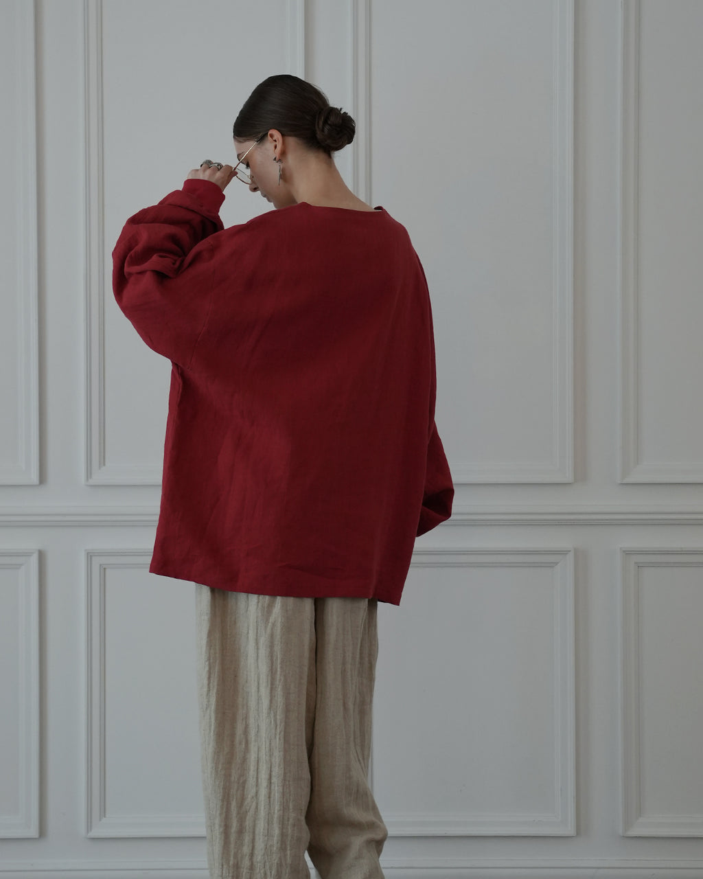 Crew Neck LS Tuck Rib Pullover.