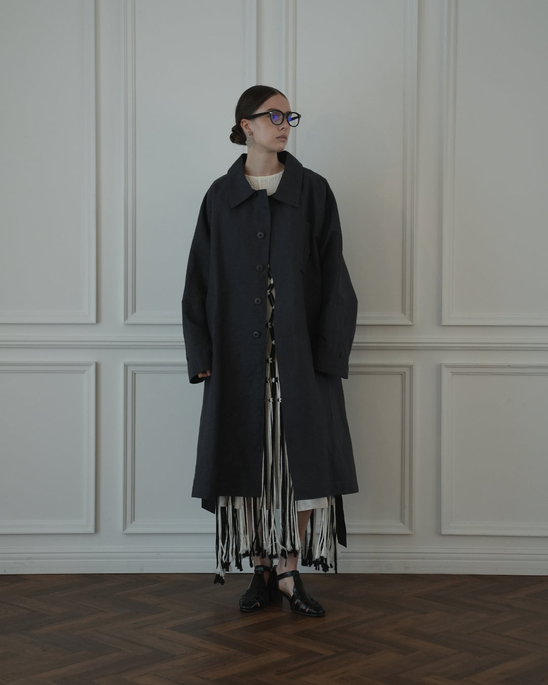 Back Flare A-Line Officer Bal Collar Coat.